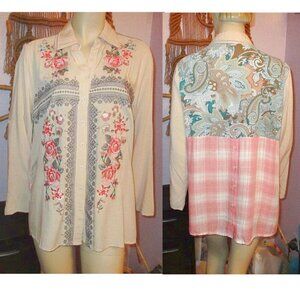 Andree by Unit Embroidered Top Size M Tunic Button Up Mix Media Artsy Festival